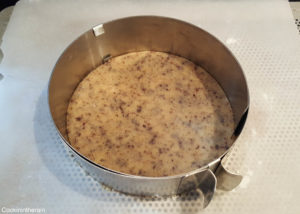 pâte à streusel abaissée en un diamètre de 17cm